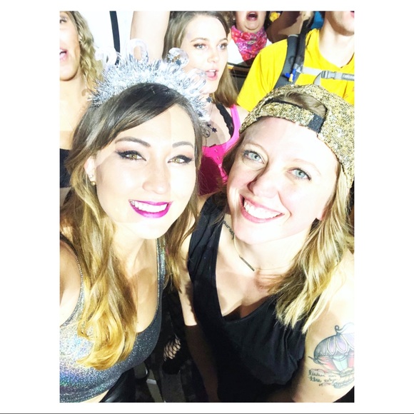 🦄 Meet Your Seller 🦄 - Picture 7 of 8